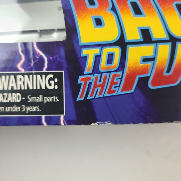 Back To The Future II DeLorean 1/15 Time Machine Movie Car Diamond Select Sealed - Picture 14 of 16